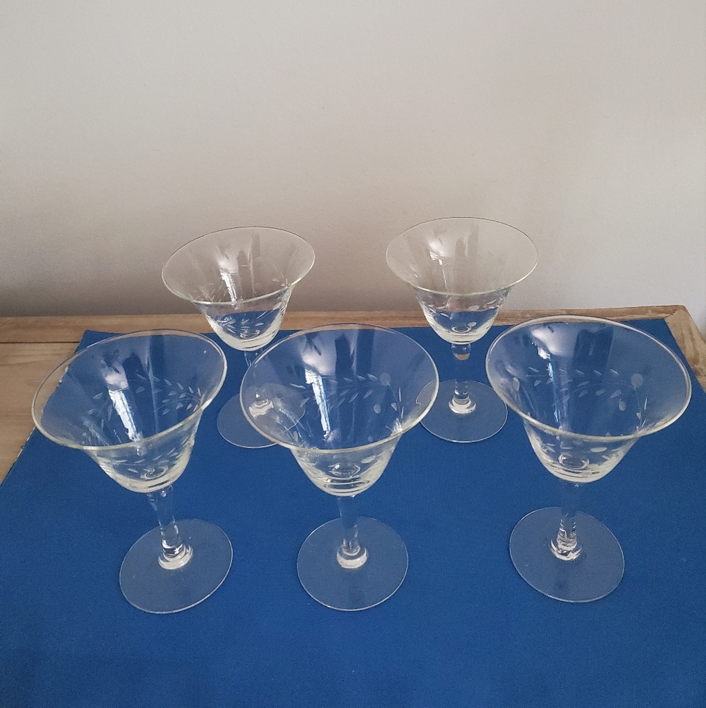 Princess House drink wear, Set of 5. Heritage pattern.  Price is for set.